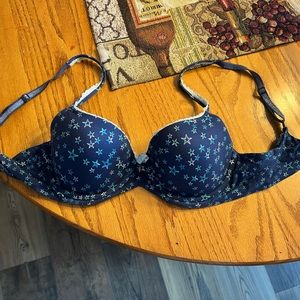 Victoria’s Secret body bra